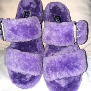 UGG Women's Fuzzy Slides